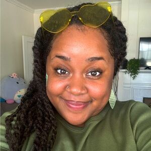 Meet your Posher, Jecinda